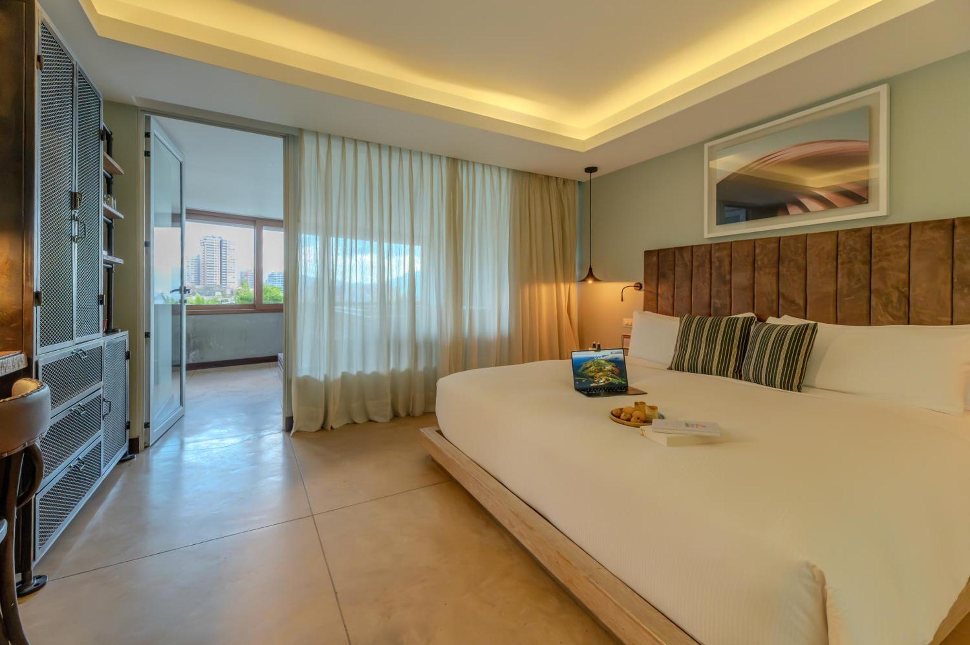 เดอะชาร์ลีไลฟ์สไตล์โฮเต็ล Hotel เมเดยิน ห้อง รูปภาพ