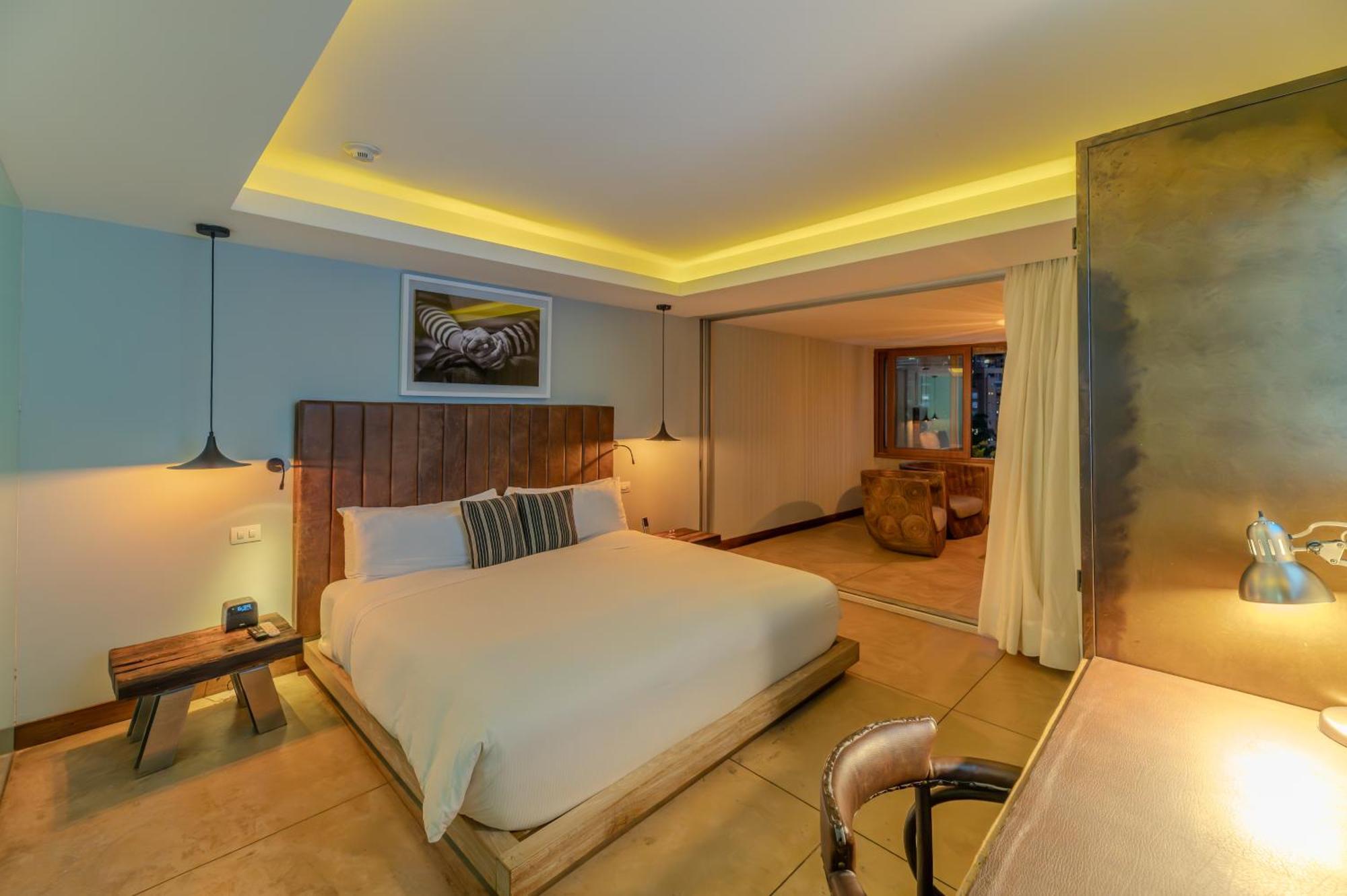 เดอะชาร์ลีไลฟ์สไตล์โฮเต็ล Hotel เมเดยิน ห้อง รูปภาพ
